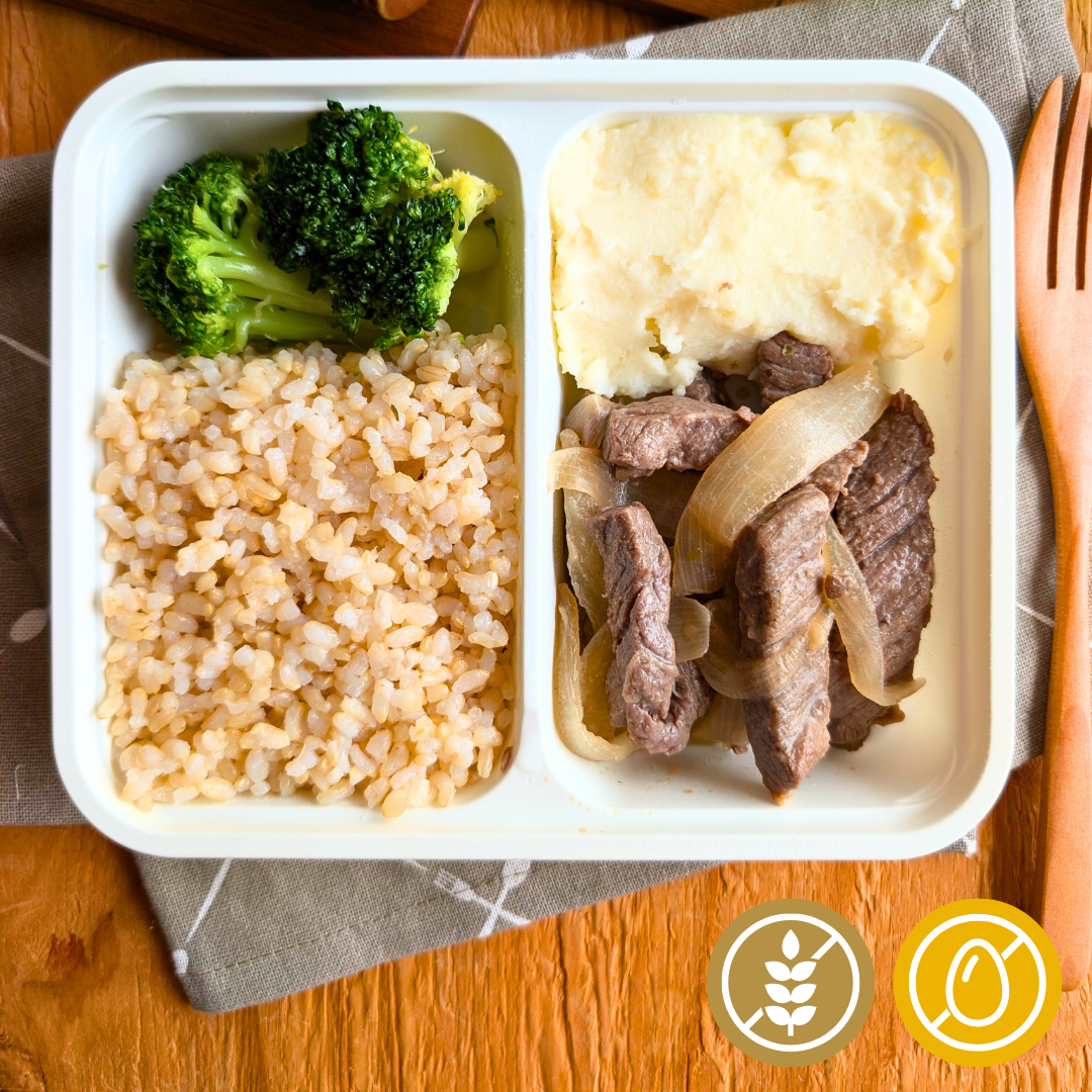 Bife Acebolado com Purê de Batata "S"